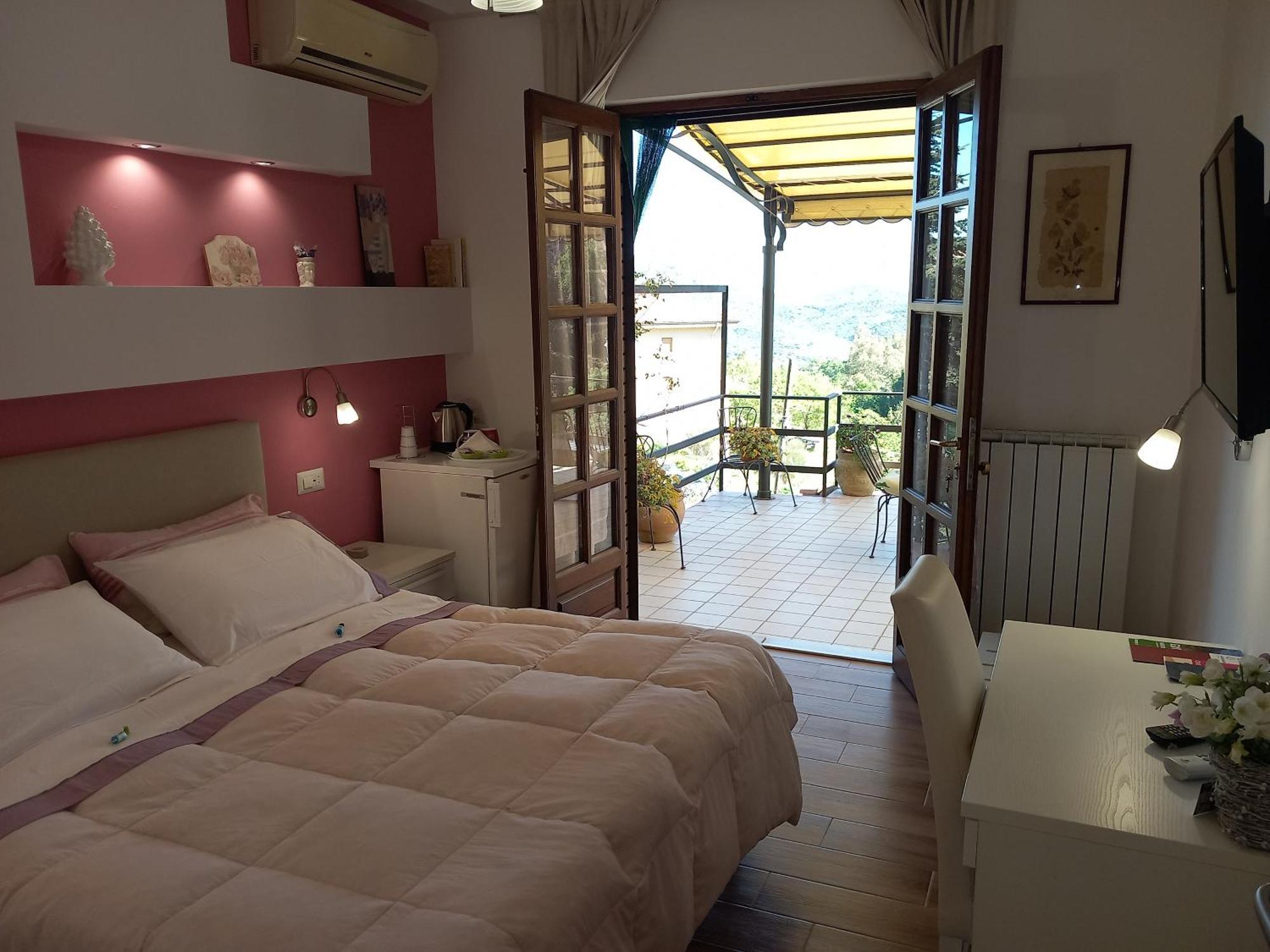 B&B Villa Letizia Castelbuono  Dış mekan fotoğraf