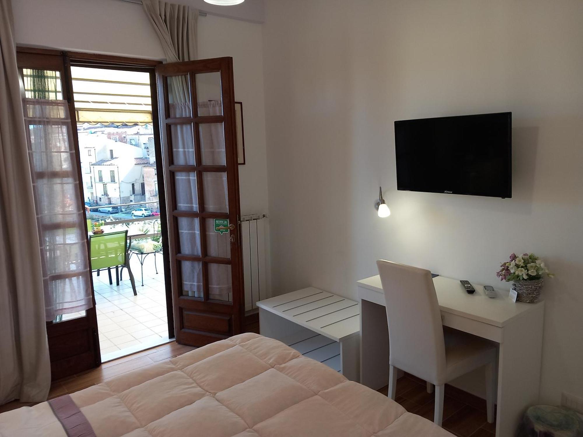 B&B Villa Letizia Castelbuono  Dış mekan fotoğraf