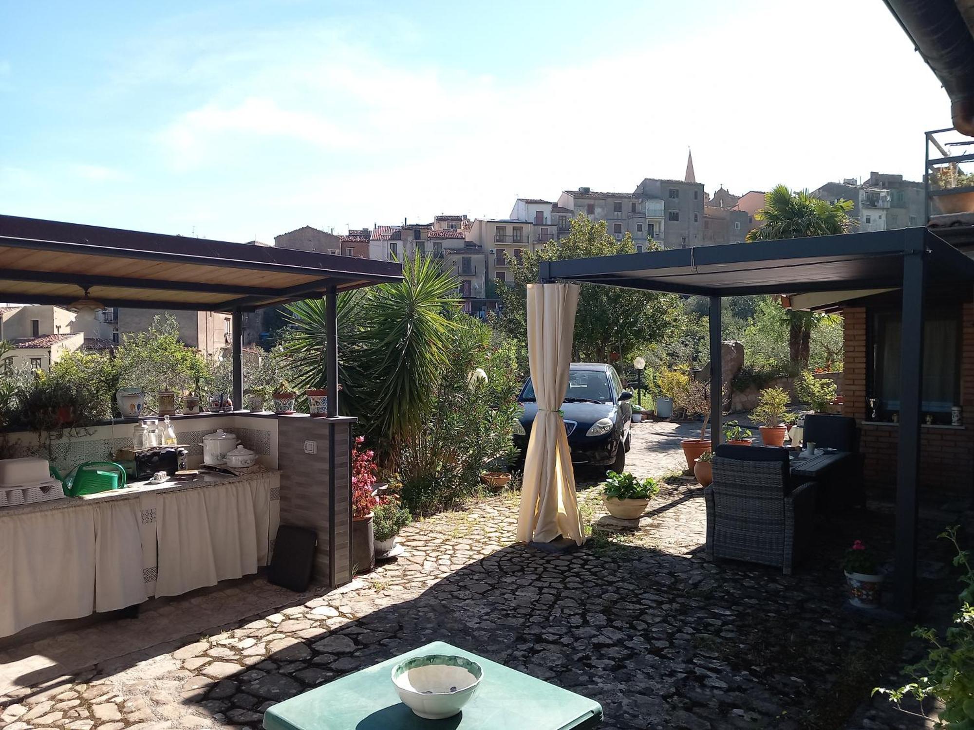 B&B Villa Letizia Castelbuono  Dış mekan fotoğraf