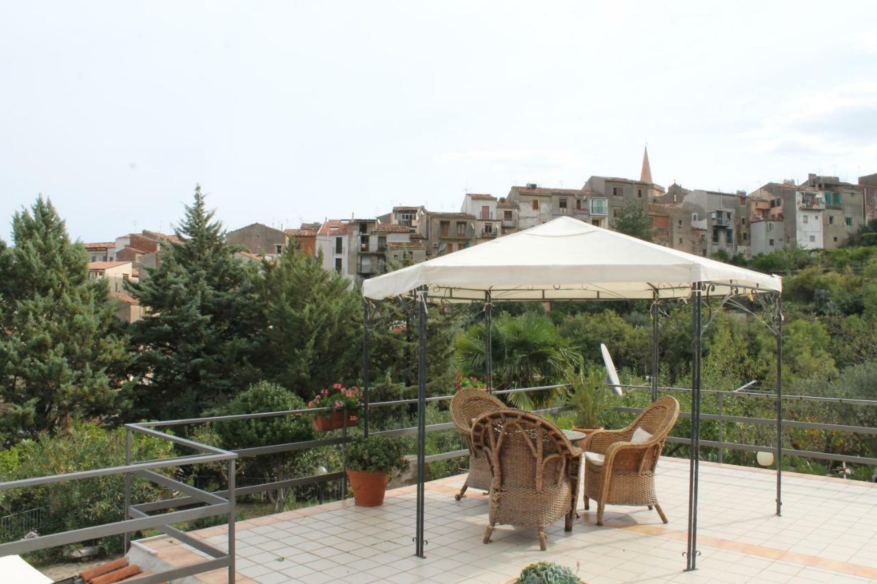 B&B Villa Letizia Castelbuono  Dış mekan fotoğraf