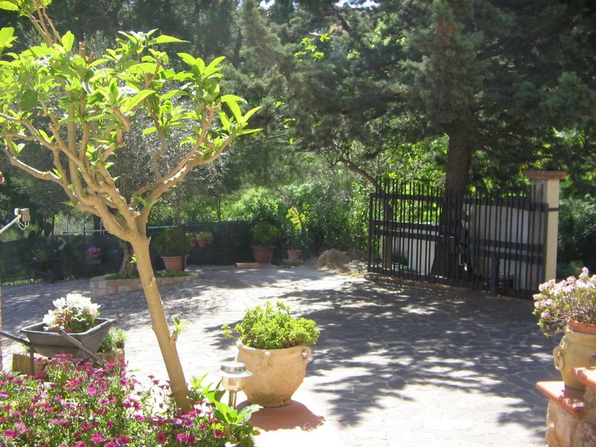 B&B Villa Letizia Castelbuono  Dış mekan fotoğraf