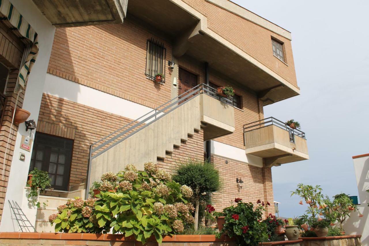 B&B Villa Letizia Castelbuono  Dış mekan fotoğraf